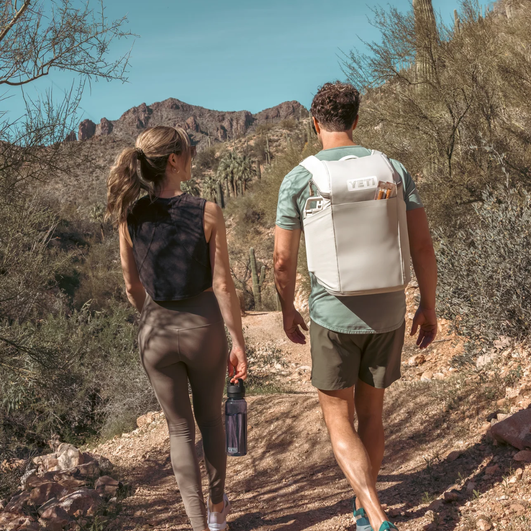 YETI Daytrip 20L Insulated Backpack - Cape Taupe