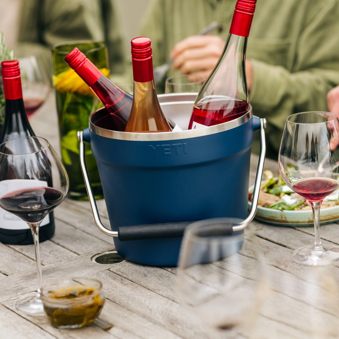 YETI Rambler Beverage Bucket with Lid 7.6L - Cape Taupe