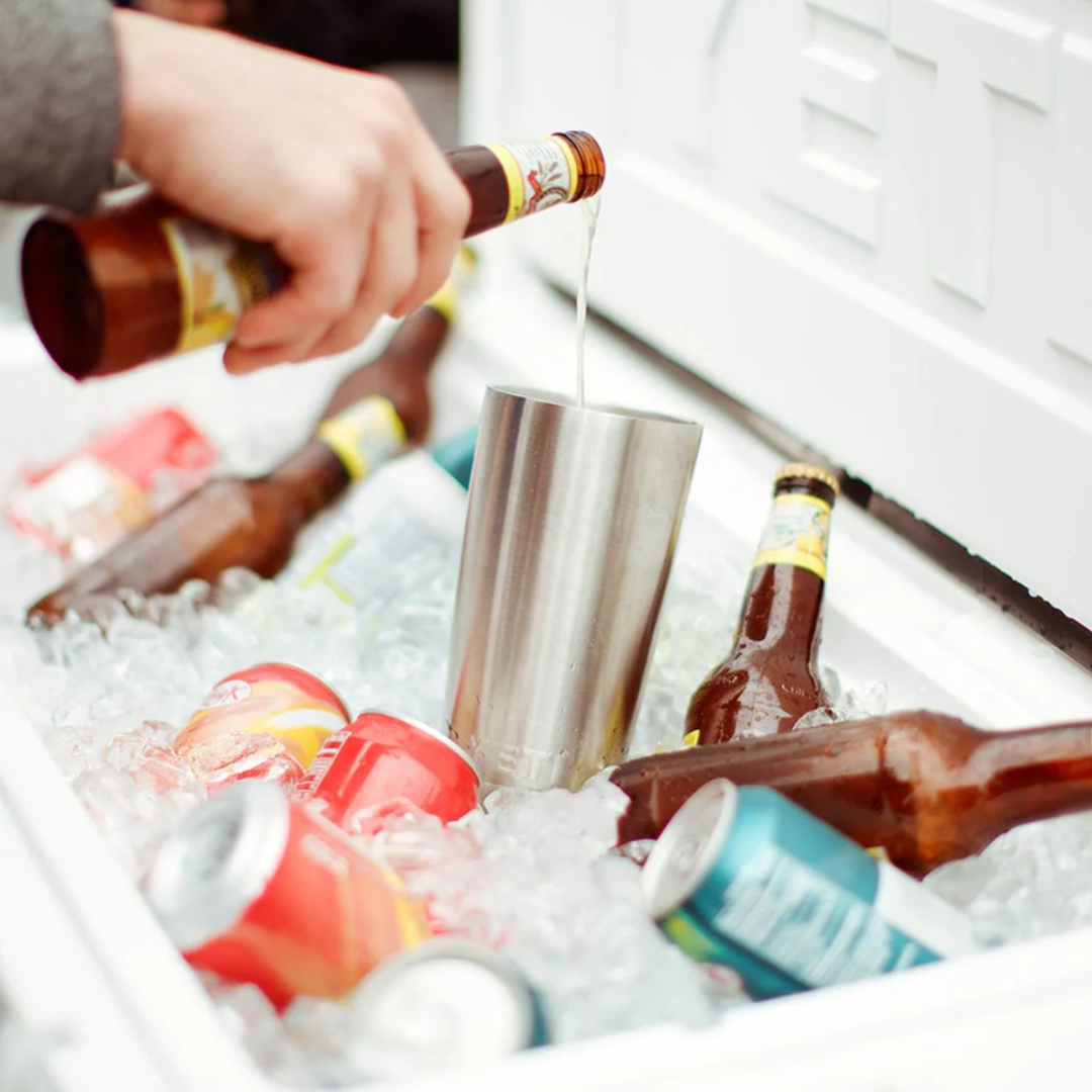 YETI Tundra 45 Hard Cooler - Rescue Red