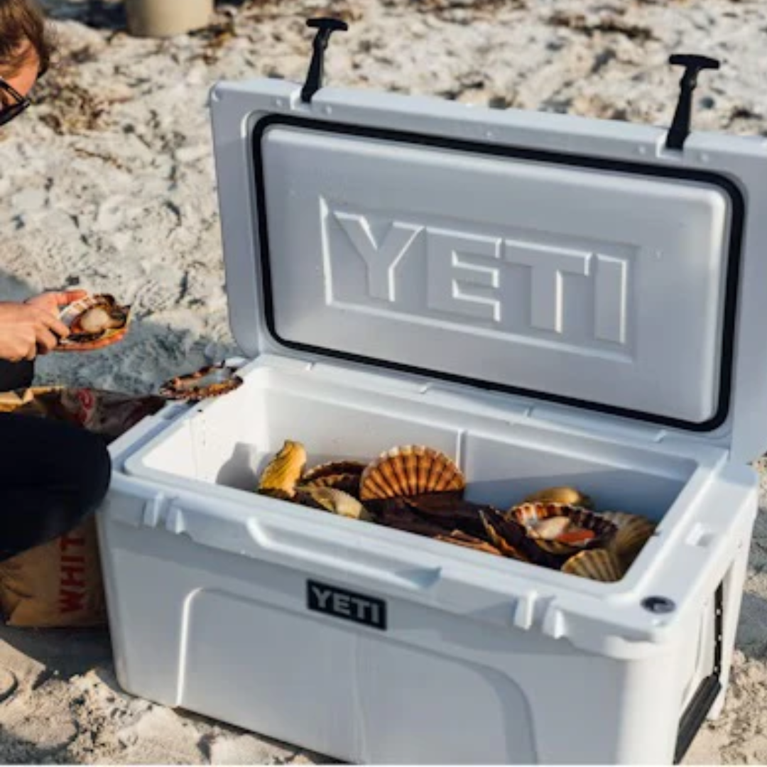 YETI Tundra 45 Hard Cooler - Rescue Red