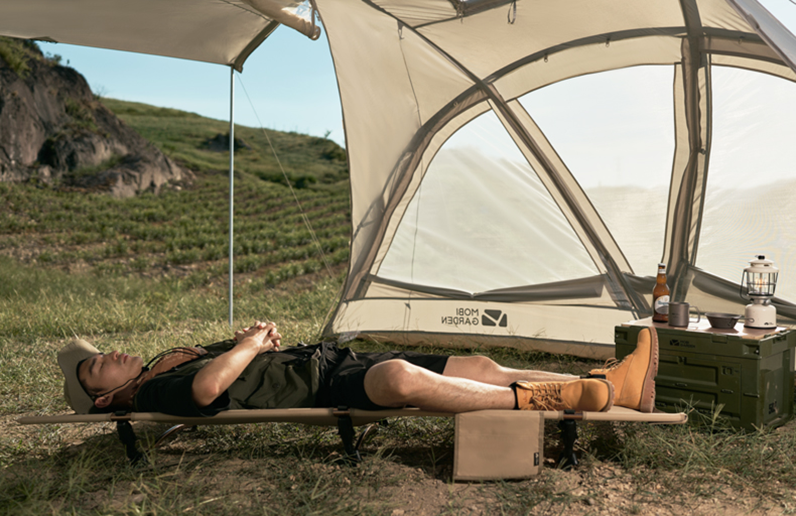 Mobi Garden Lightweight Camp Cot - Khaki-Goritta Works Sdn. Bhd. 202501017603 (1619017-X)