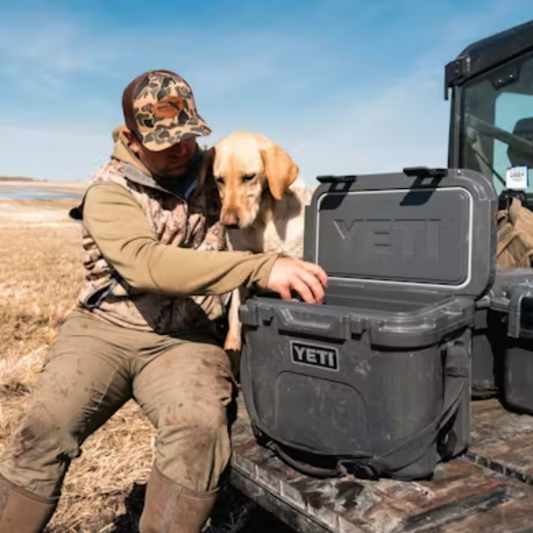 YETI Roadie 15 Hard Cooler - Regeline