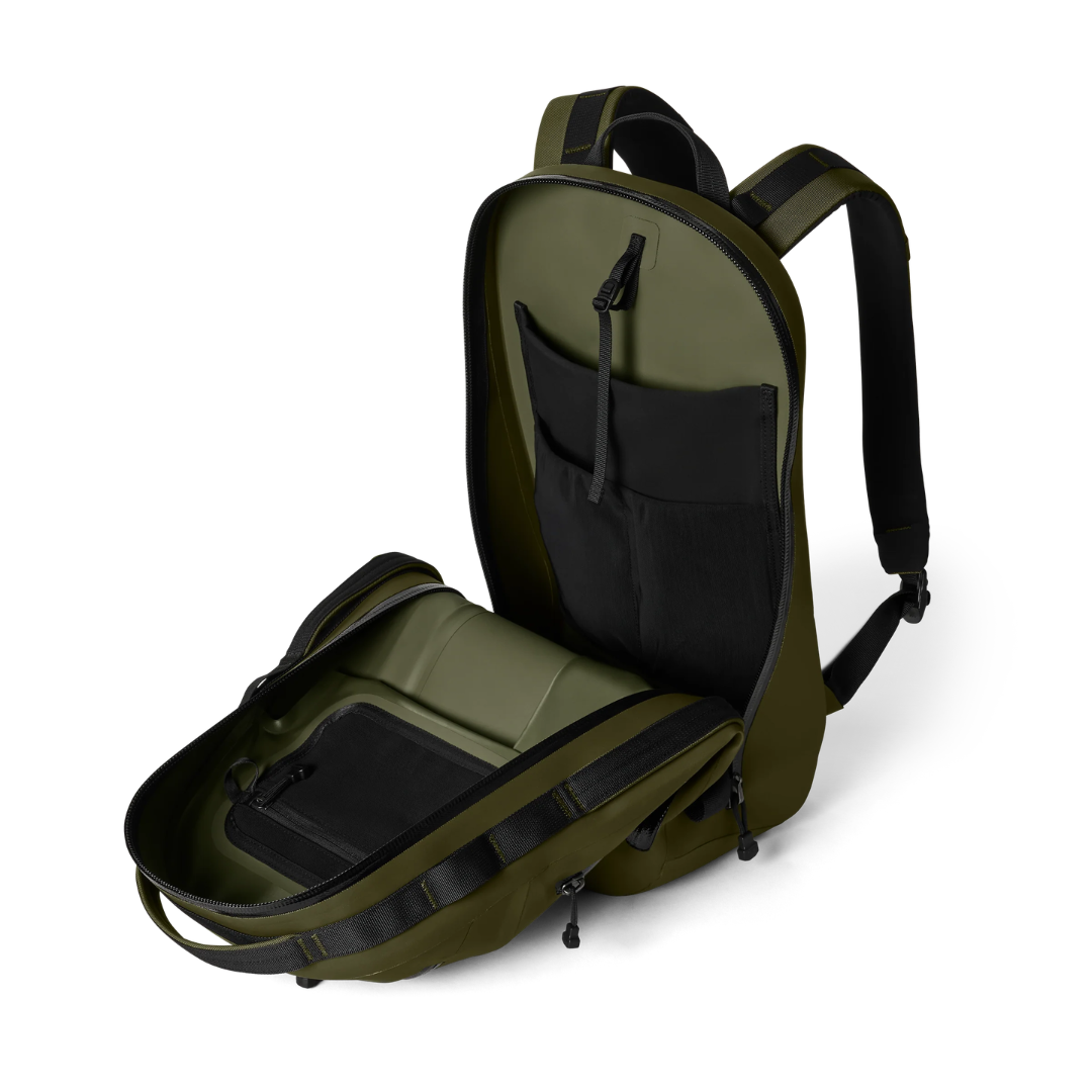 YETI Cayo™ 25L All-Weather Backpack - Black