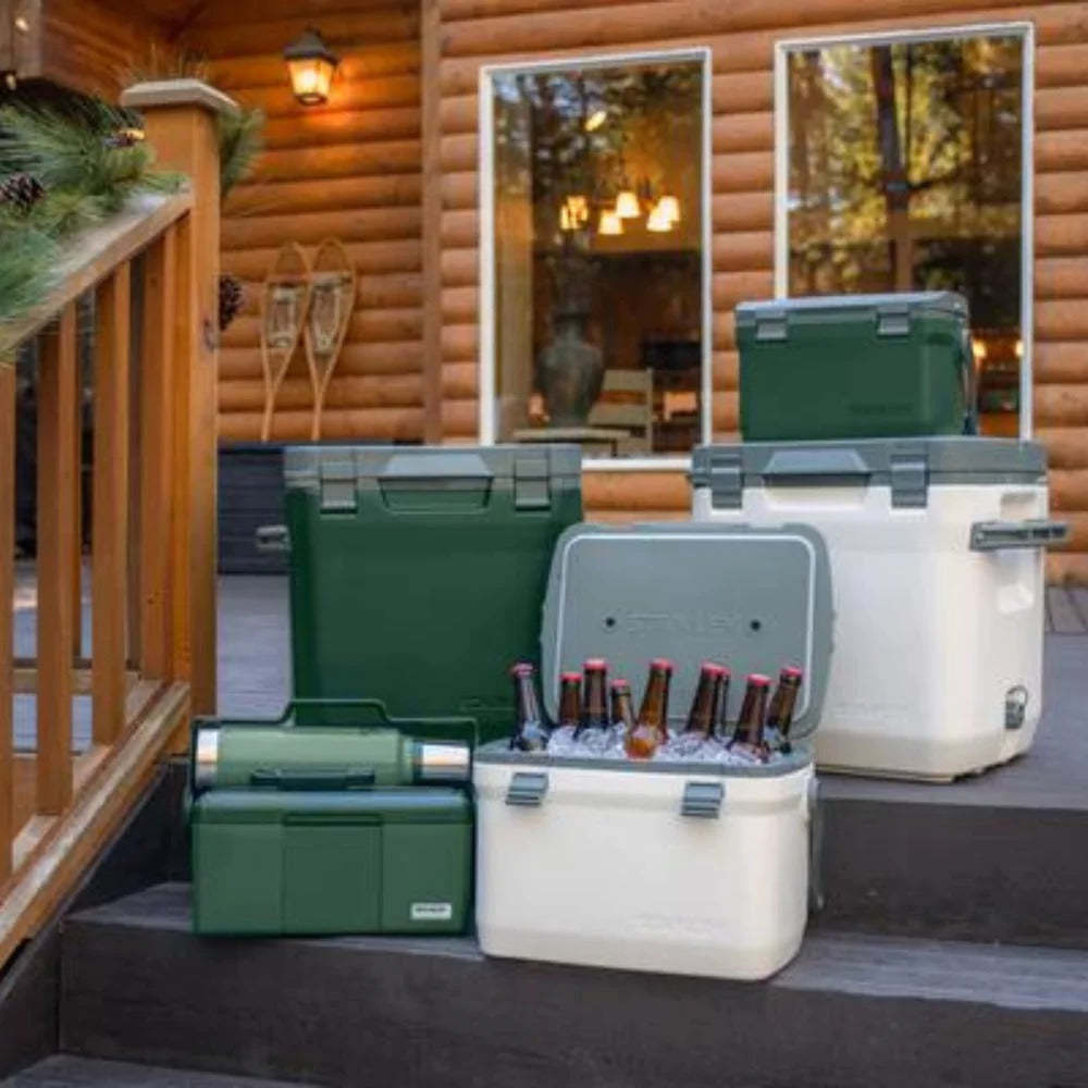 Stanley Adventure Cooler Box 16Qt - Green
