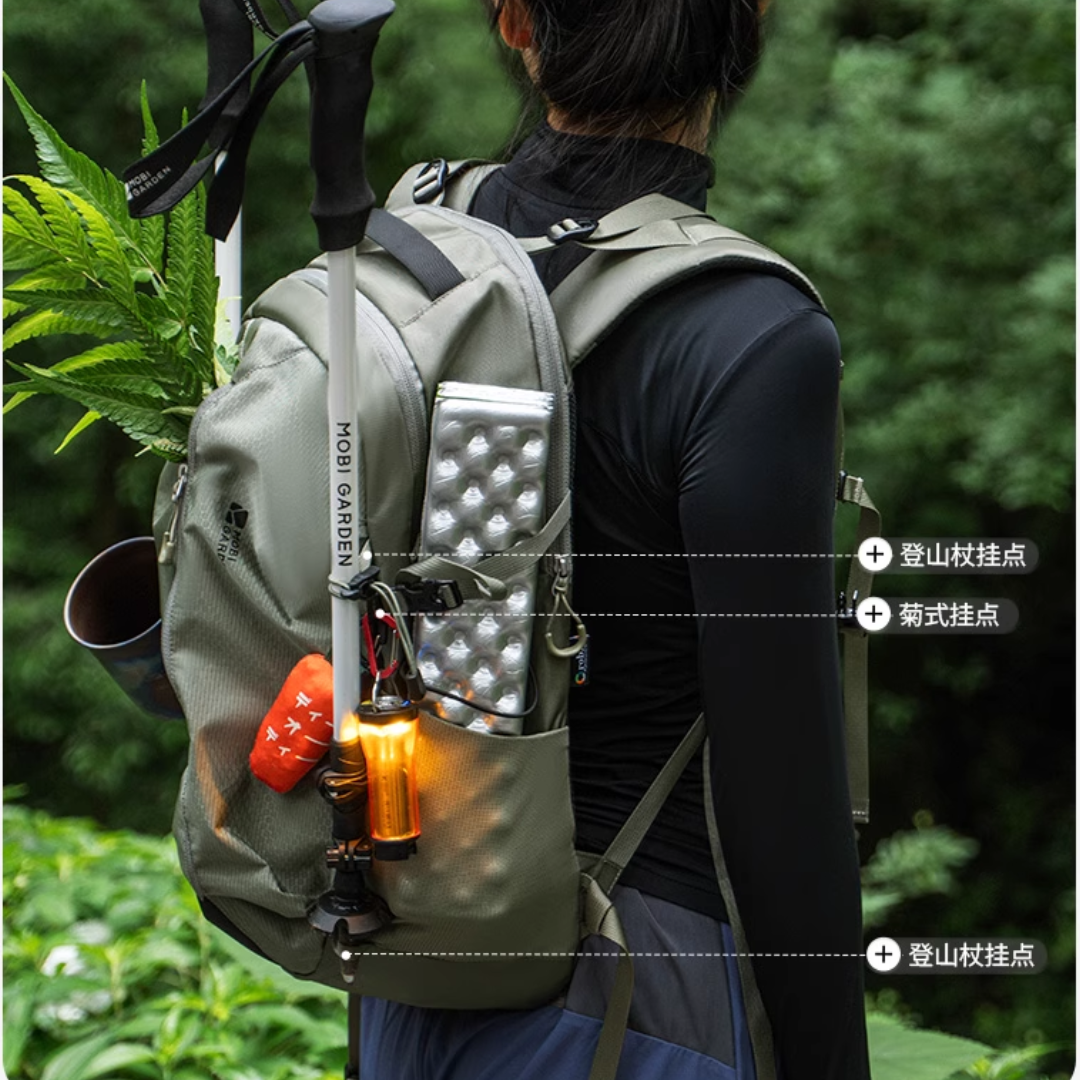 Mobi Garden Cordura 2D Hiking Backpack 18L - Black