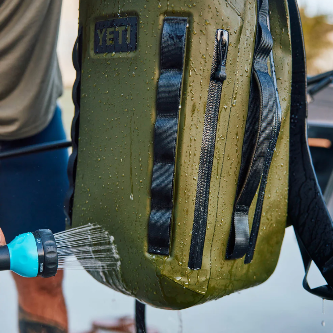YETI Cayo™ 25L All-Weather Backpack - Black