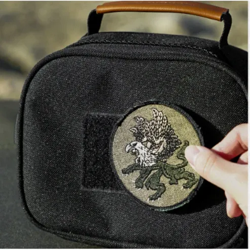 KZM Field Oval Case - Black