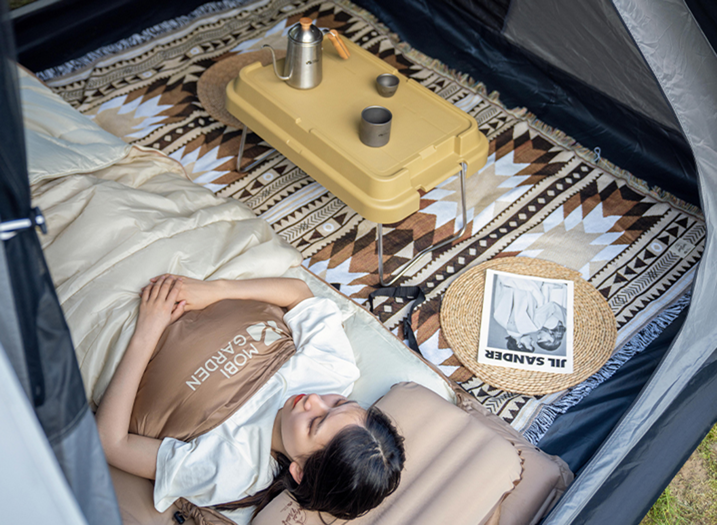 Mobi Garden Sponge Pillow