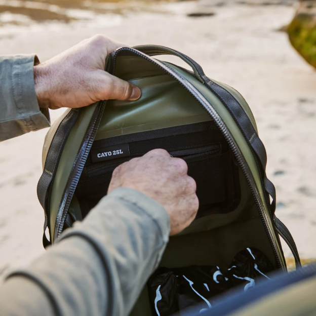 YETI Cayo™ 25L All-Weather Backpack - Black