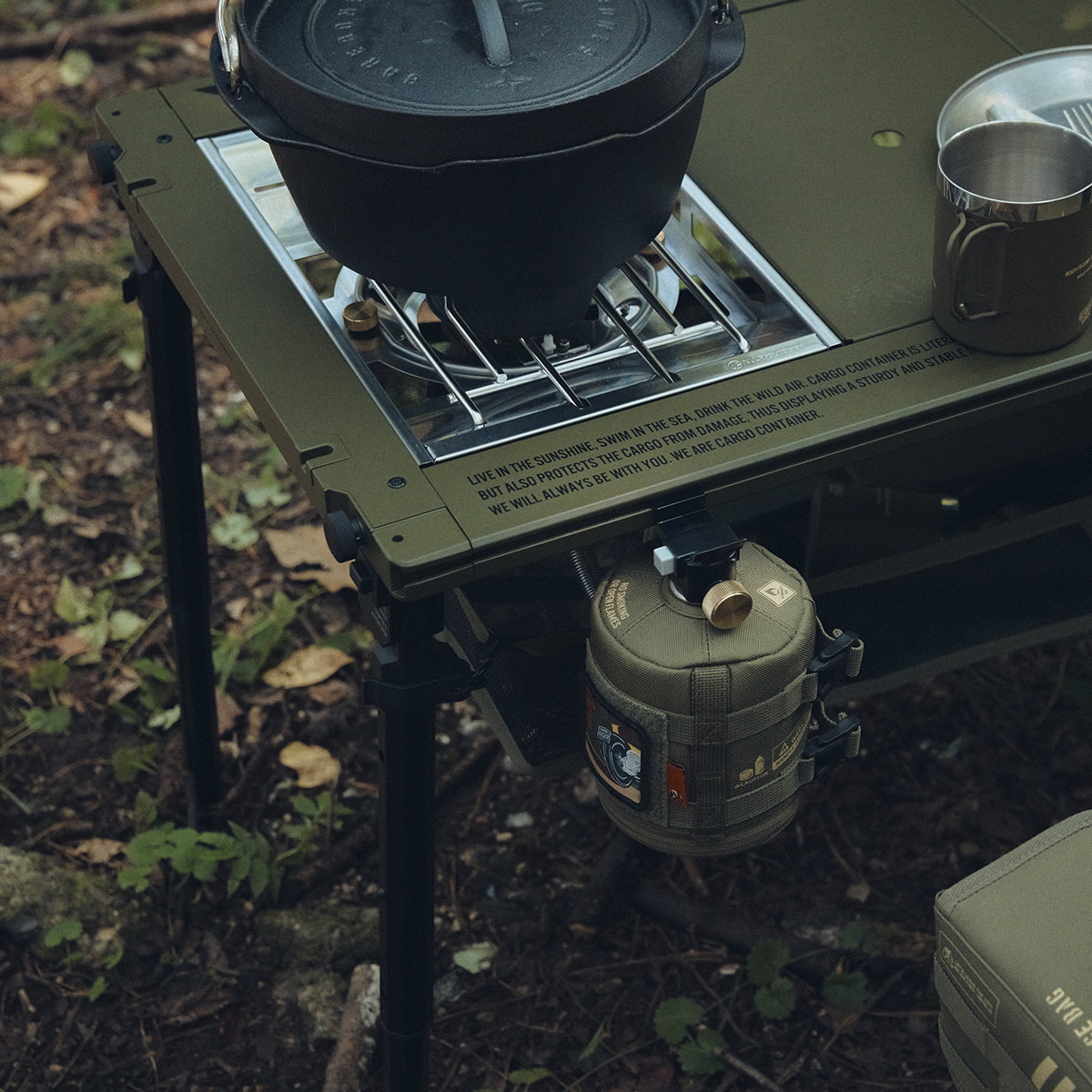 Cargo Container Comfort IGT Table (4 unit) - Black 