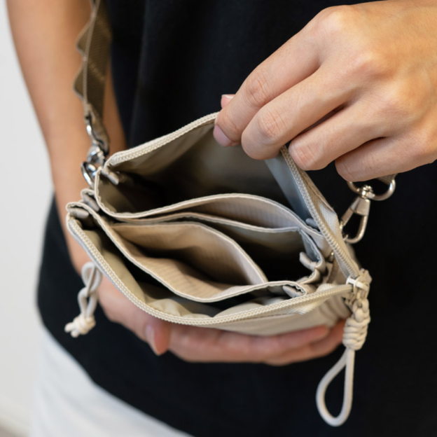 DOD Choi Saco Sling bag - Ivory