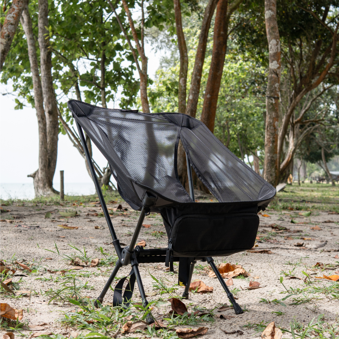 Goritta Works 2-in-1 Lightweight Chair with Trekking Poles - Black