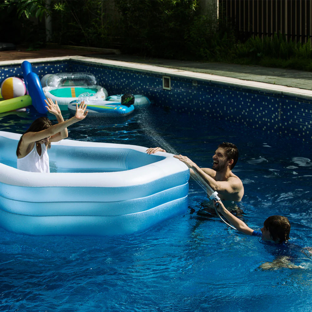 Flextail Max Rechargeable Instant Outdoor Shower - with storage case-Goritta Works Sdn. Bhd. 202501017603 (1619017-X)