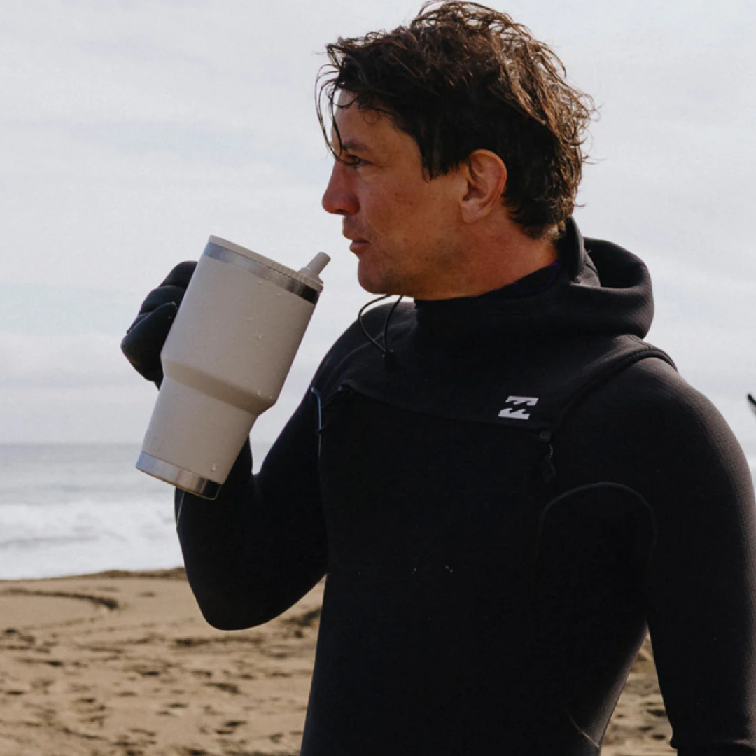 YETI Rambler 30 OZ Travel Straw Mug With Color-Matched Straw Lid - Black