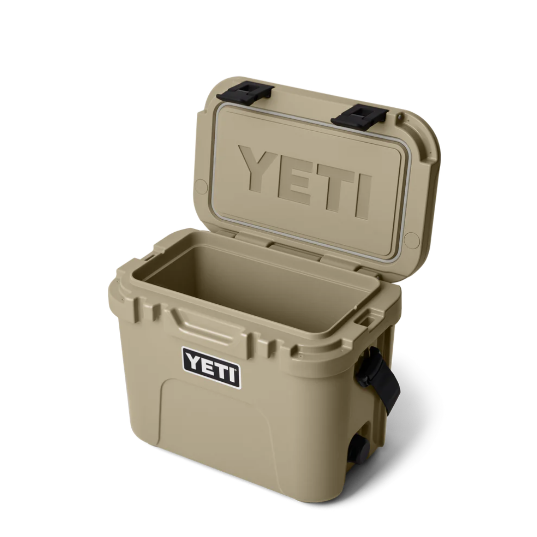 YETI Roadie 15 Hard Cooler - Tan
