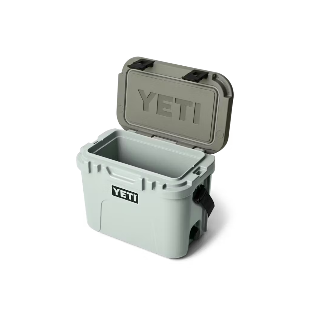 YETI Roadie 15 Hard Cooler - Regeline