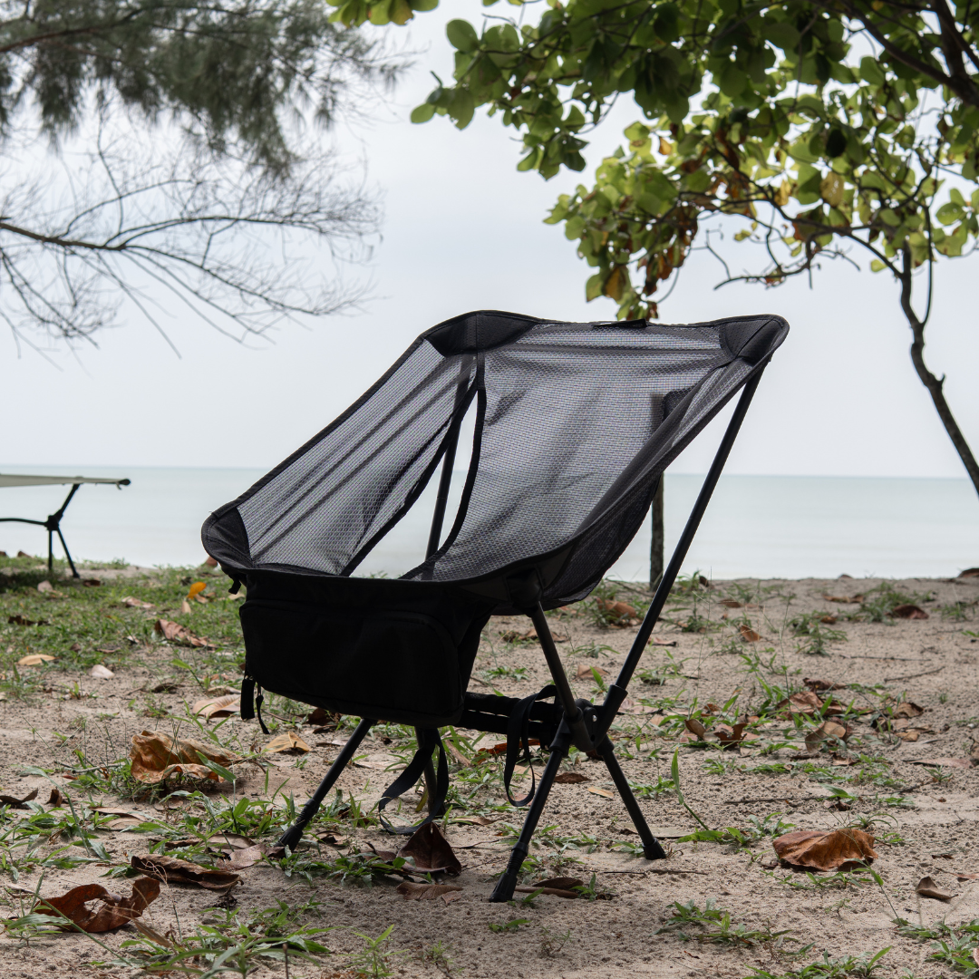 Goritta Works 2-in-1 Lightweight Chair with Trekking Poles - Black