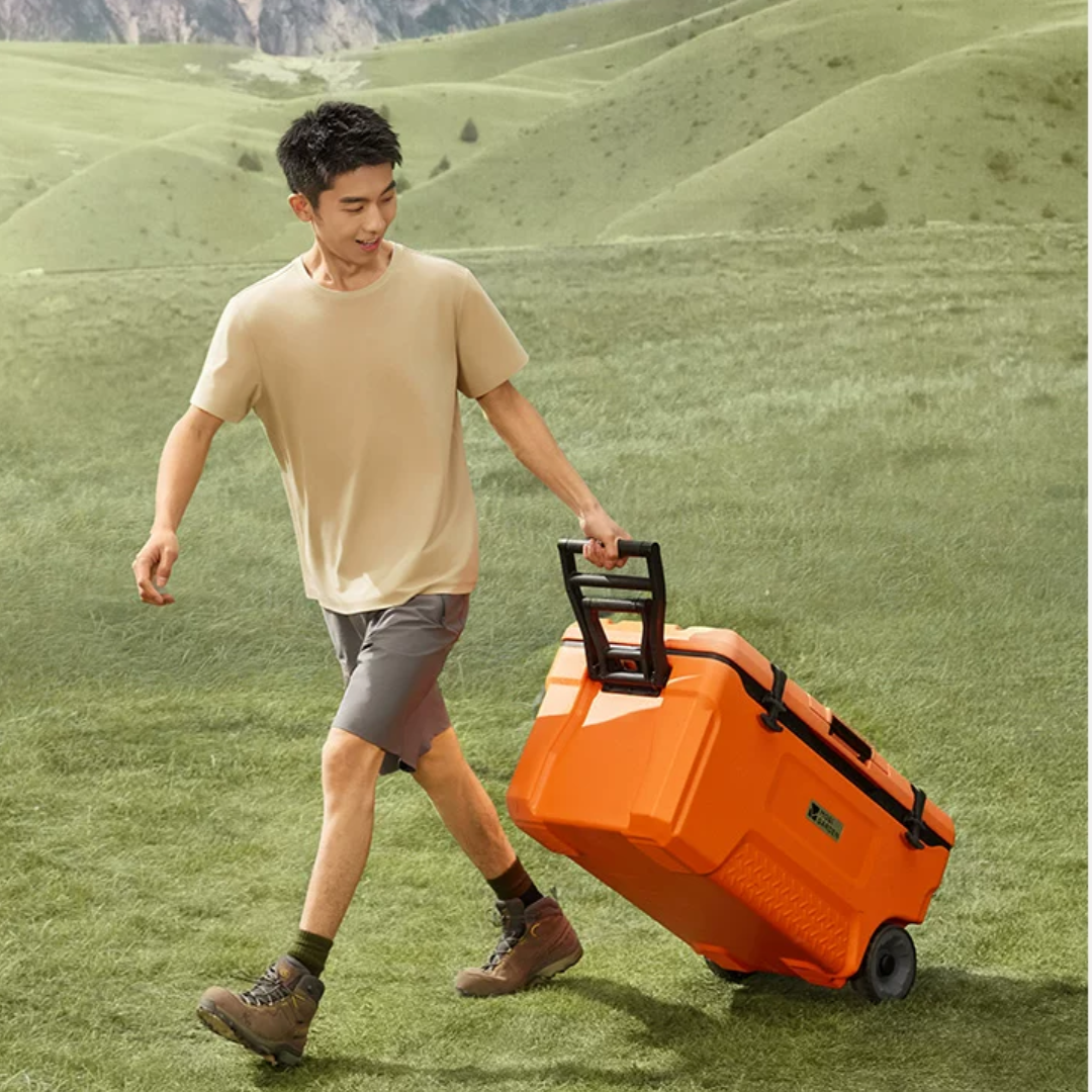 Mobi Garden 50L Cooler Box with wheels - Blue