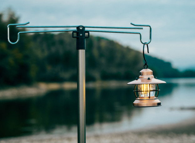 Mobi Garden Feng Xue Aluminum Retractable Light Stand-Goritta Works Sdn. Bhd. 202501017603 (1619017-X)