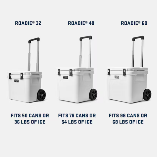 YETI Roadie 32 Wheeled Cooler - Charcoal