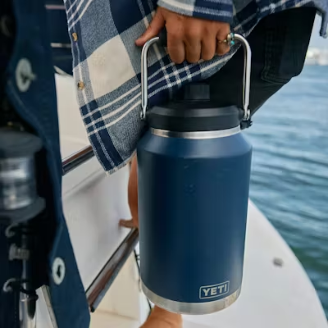 YETI Rambler 1 Gallon Jug 2.0 - Black