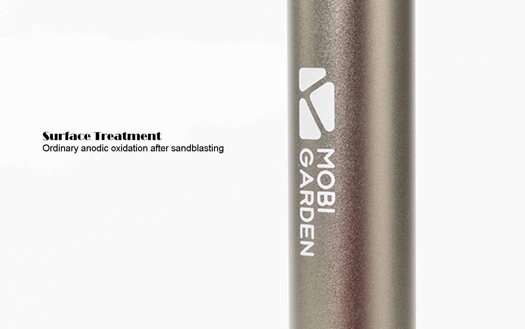 Mobi Garden Feng Xue Aluminum Retractable Light Stand-Goritta Works Sdn. Bhd. 202501017603 (1619017-X)