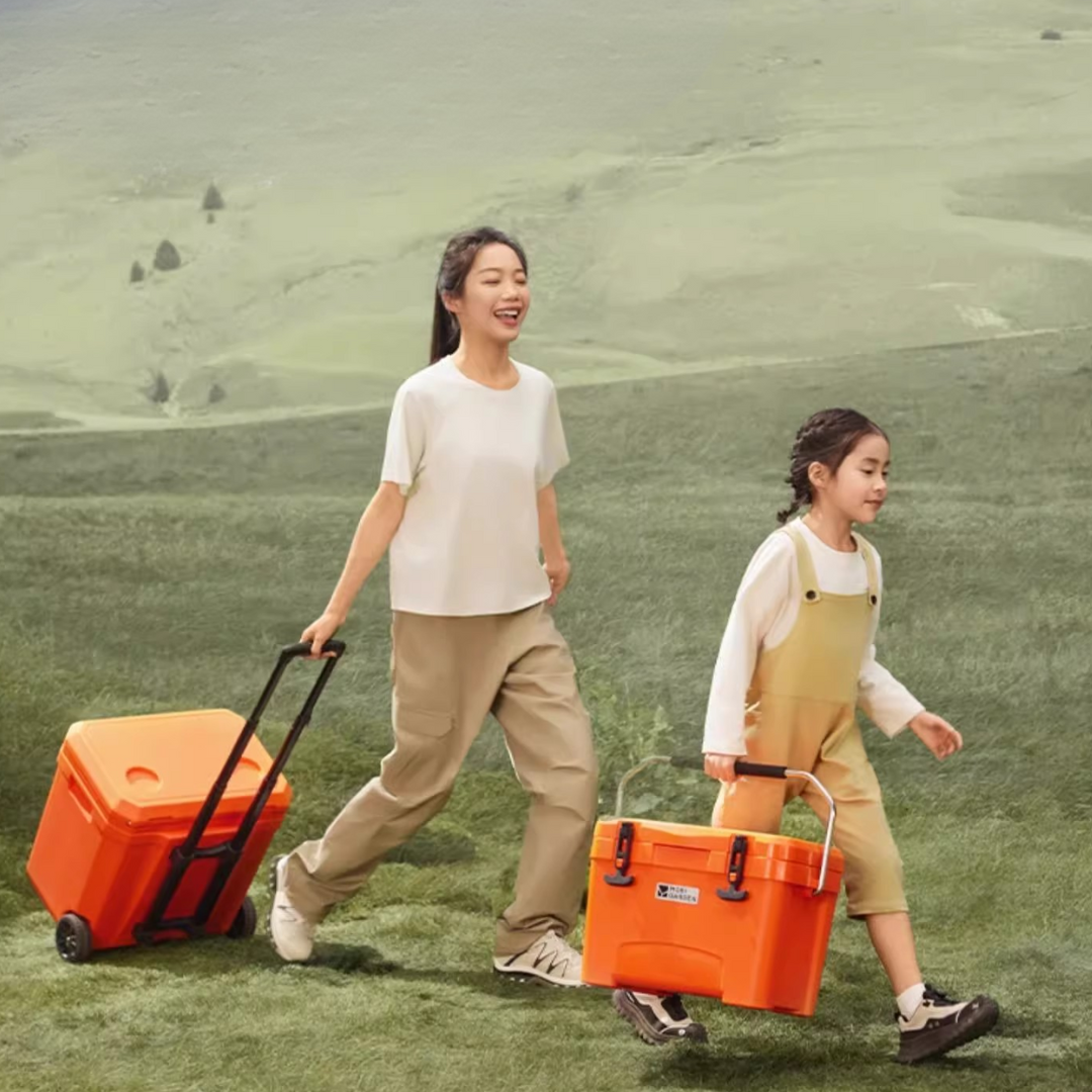 Mobi Garden 25L Cooler Box - Orange