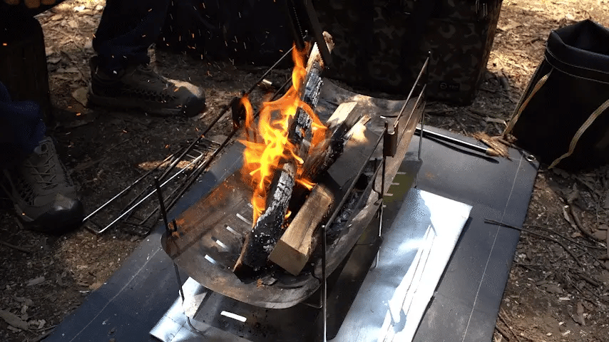 ZEN Camps Adjustable Fire Tongs - Black-Goritta Works Sdn. Bhd. 202501017603 (1619017-X)