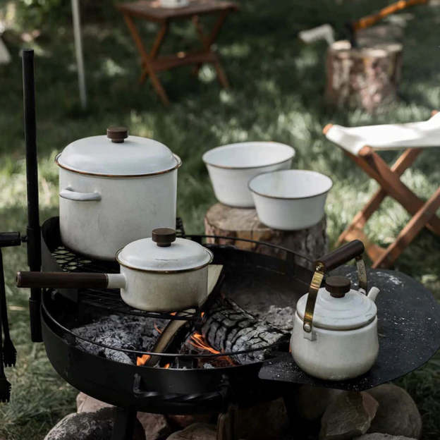 Barebones Enamel Saucepan - Eggshell-Goritta Works Sdn. Bhd. 202501017603 (1619017-X)