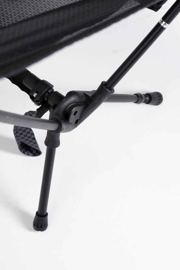 Goritta Works 2-in-1 Lightweight Chair with Trekking Poles - Black