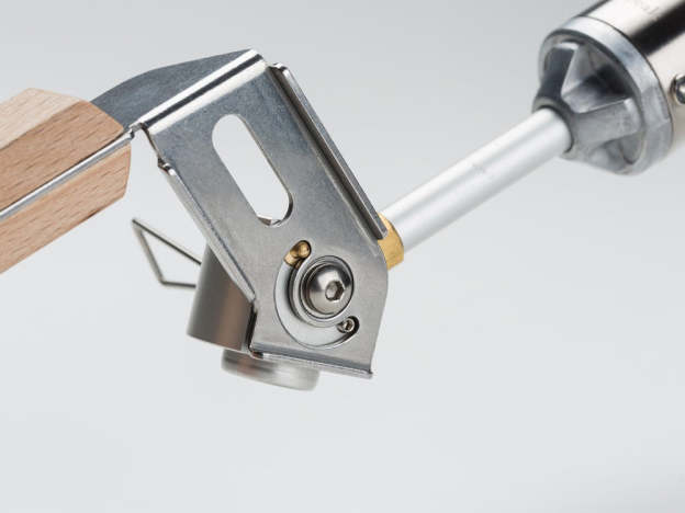 Snow Peak Folding Torch-Goritta Works Sdn. Bhd. 202501017603 (1619017-X)