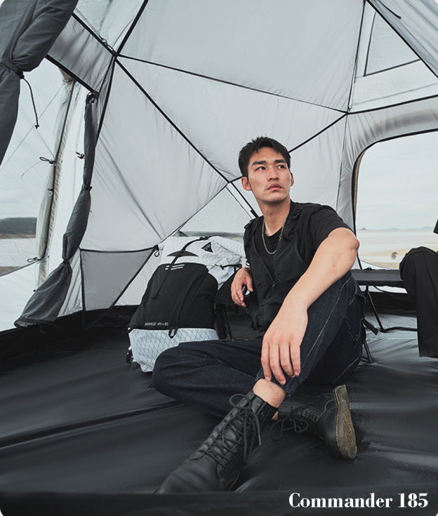 Mobi Garden Commander 185 3- 4 person - Black