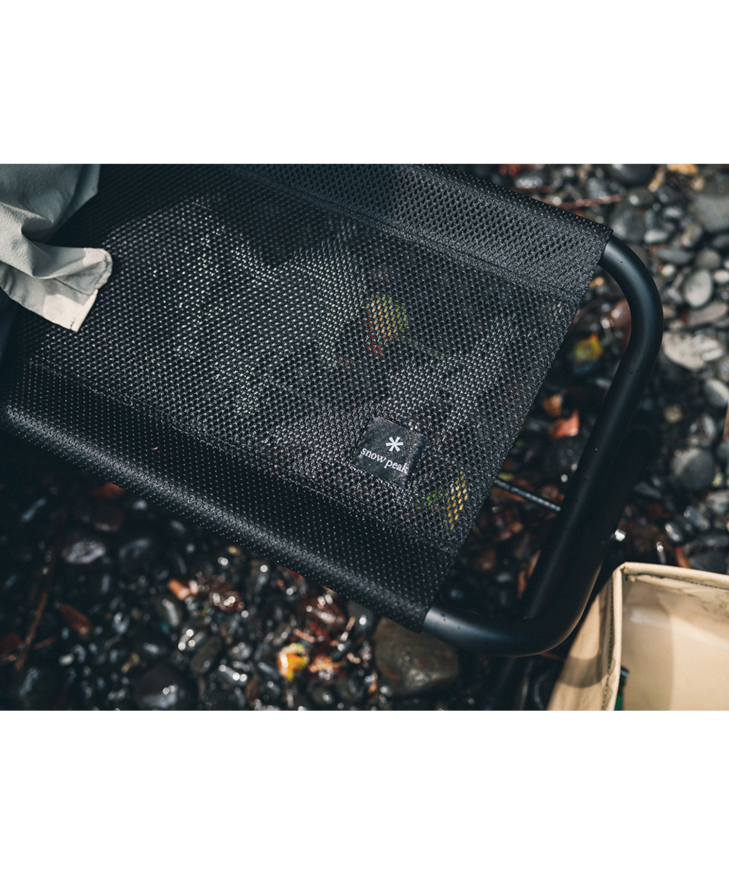 Snow Peak Mesh FD Bench Black