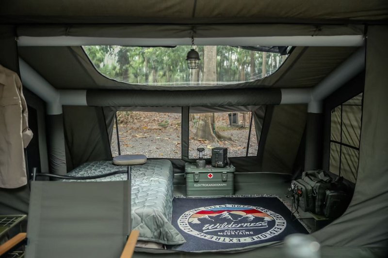 Dawning Fire Bunker 2-4 person Tent - Green