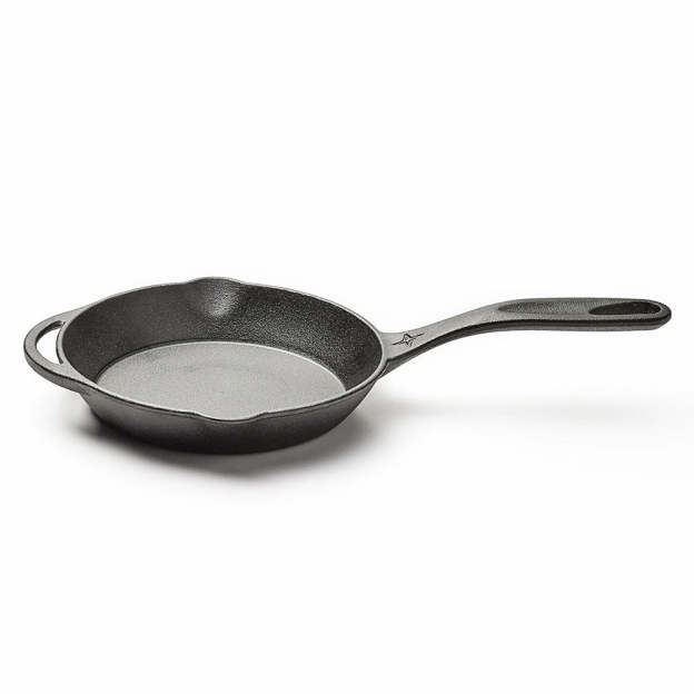 Barebones 8" Cast Iron Skillet (side view)