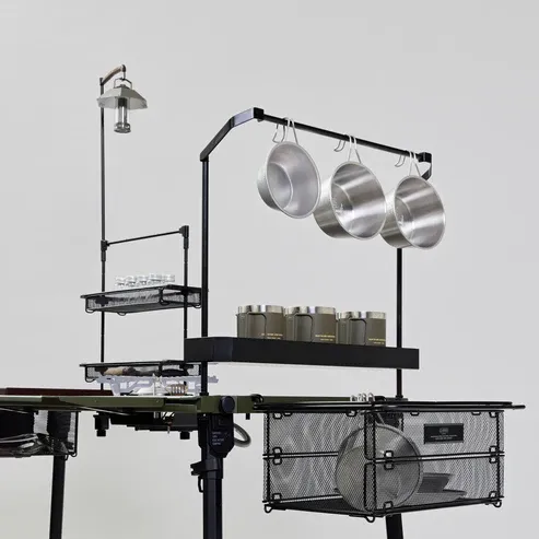 Cargo Container Solid Hanger - Black