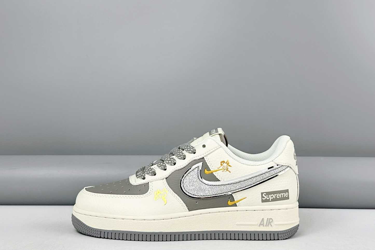 ナイキ「Nike」Supreme ク ロー カジュアルスニーカー