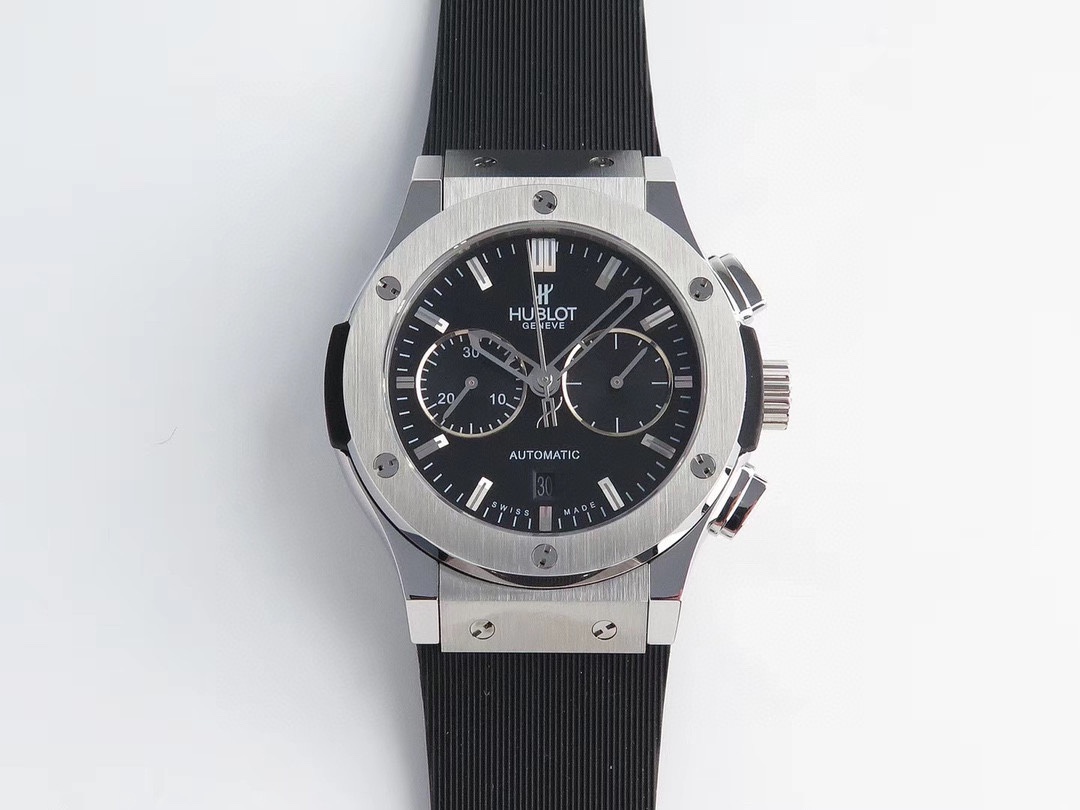ユーボット「Hublot」Classic Fusion Chronograph Titanium