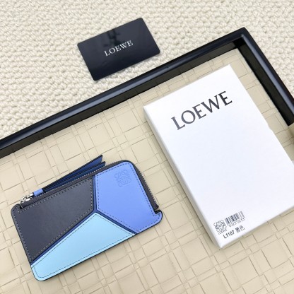 ロエベ「LOEWE」パスケース 12色
