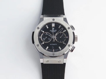 ユーボット「Hublot」Classic Fusion Chronograph Titanium