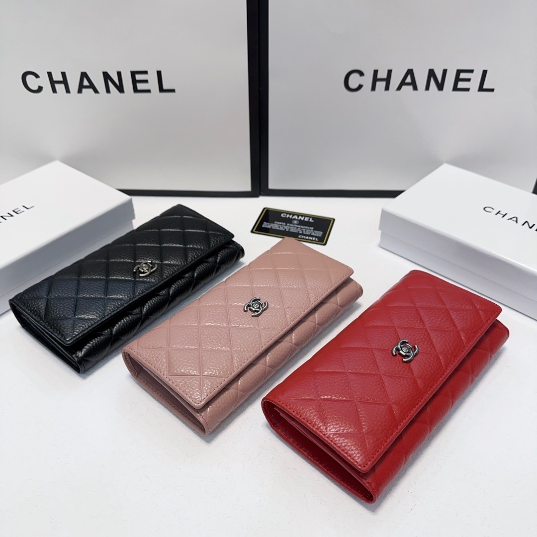 シャネル「Chanel」 ラムスキン フラップ ウォレット 財布