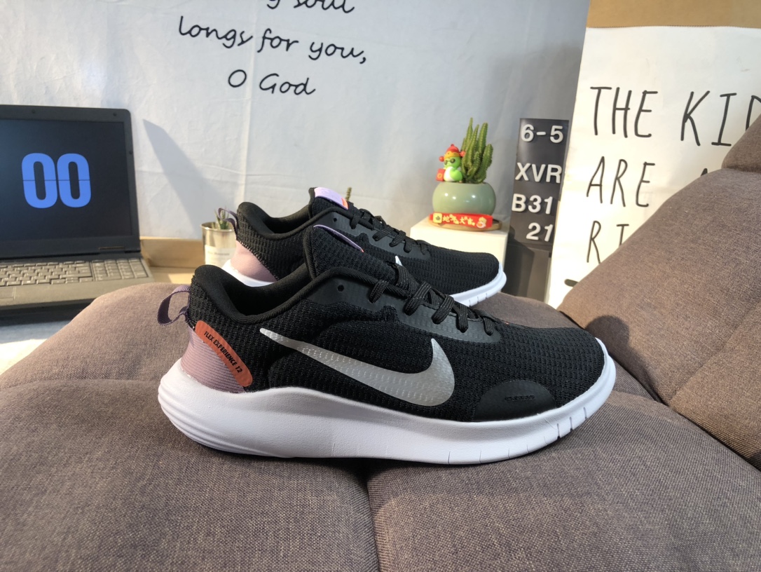 ナイキ「Nike」アライアンス製品 ク ロー カジュアルスニーカー