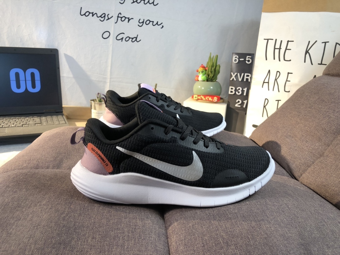 ナイキ「Nike」アライアンス製品 ク ロー カジュアルスニーカー