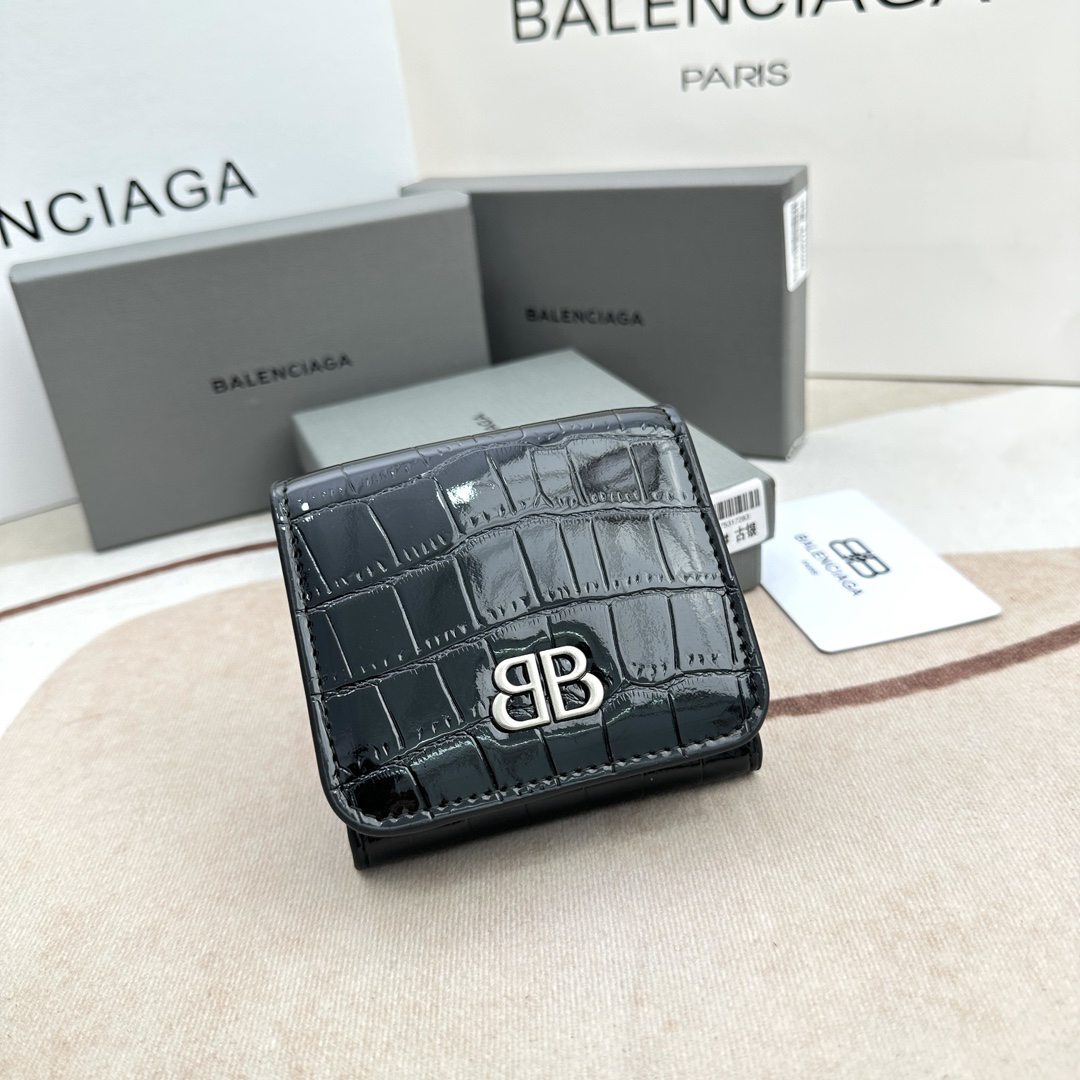 バレンシアガ 「Balenciaga」 クラシックウォレット 財布