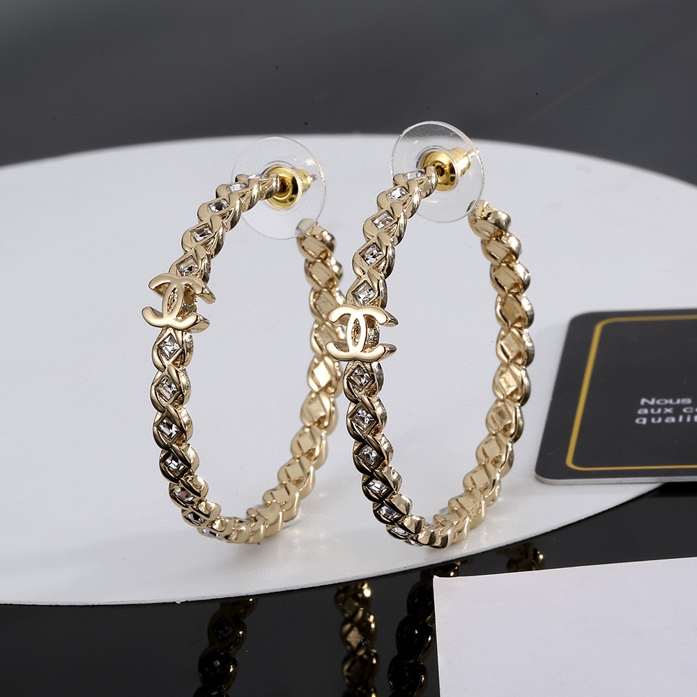 シャネル「Chanel」 オープンサークル ピアス