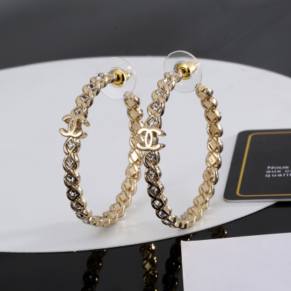 シャネル「Chanel」 オープンサークル ピアス