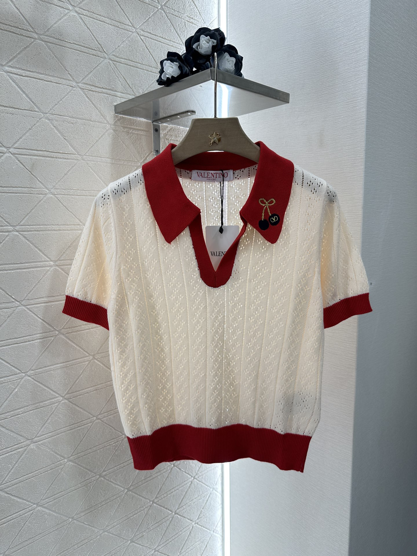 ヴァレンティノ「Valentino」チェリーニット開襟半袖