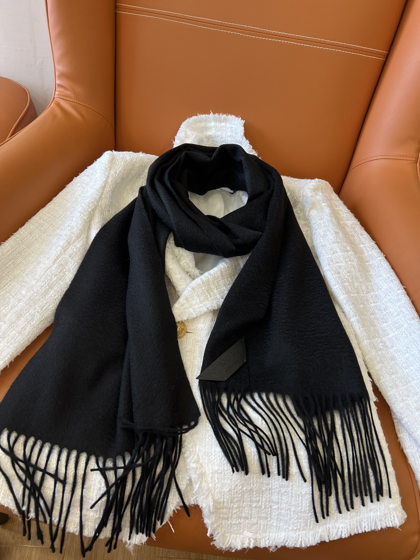 ボッテガ ヴェネタ「Bottega Veneta」プレミアム キャシュミール ラージマフラー35x200cm