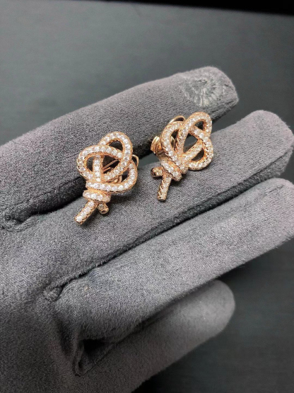 ティファニー「Tiffany & Co.」Keys ミニハートキーピアス