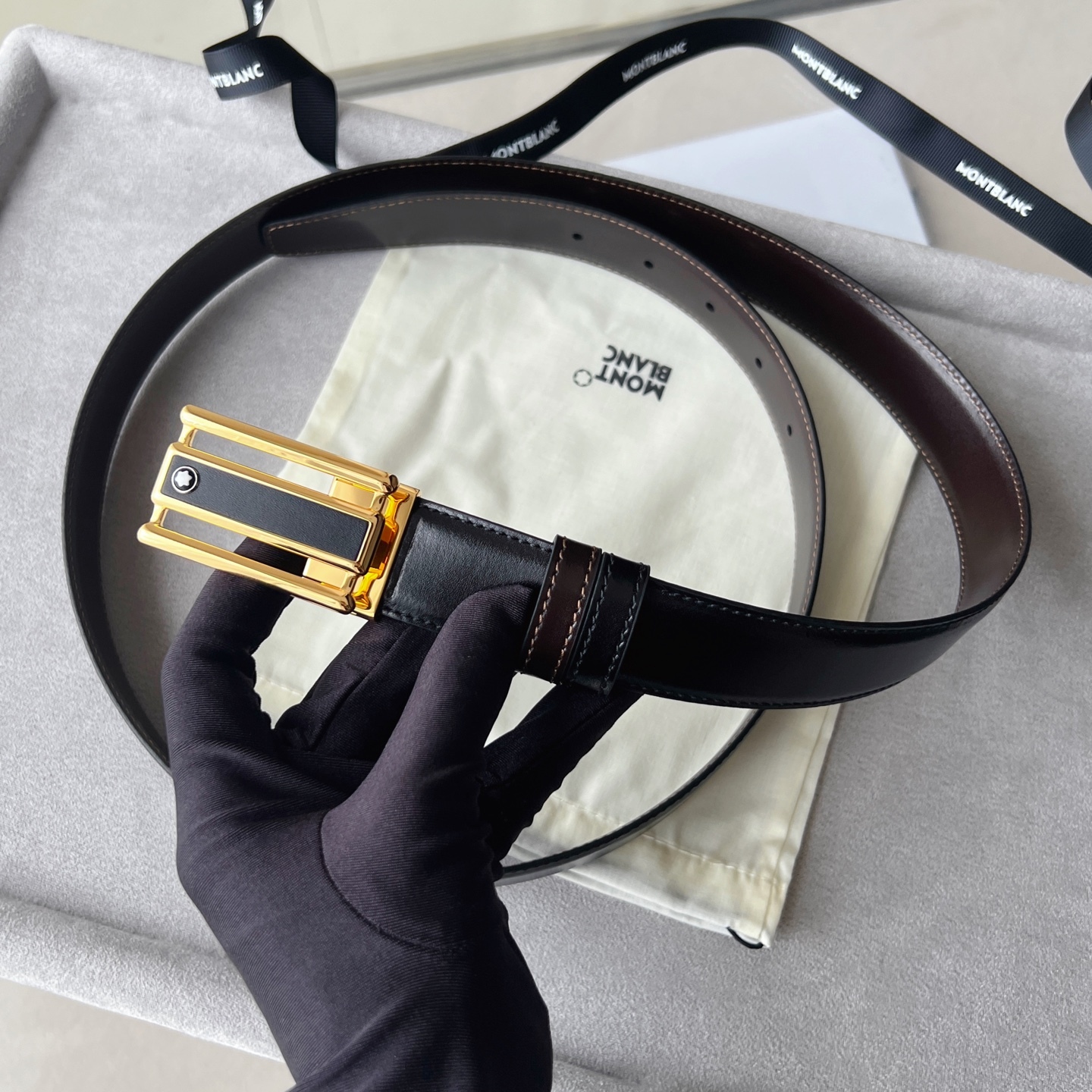 モンブラン「Montblanc」コンテンポラリーコレクション 3リングレーザーカット レザーベルト100cm